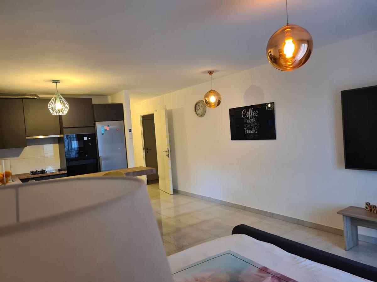 Studio Apartment Doris Πόρετς Εξωτερικό φωτογραφία