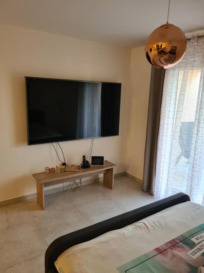 Studio Apartment Doris Πόρετς Εξωτερικό φωτογραφία