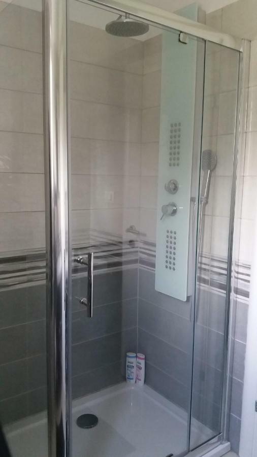 Studio Apartment Doris Πόρετς Εξωτερικό φωτογραφία