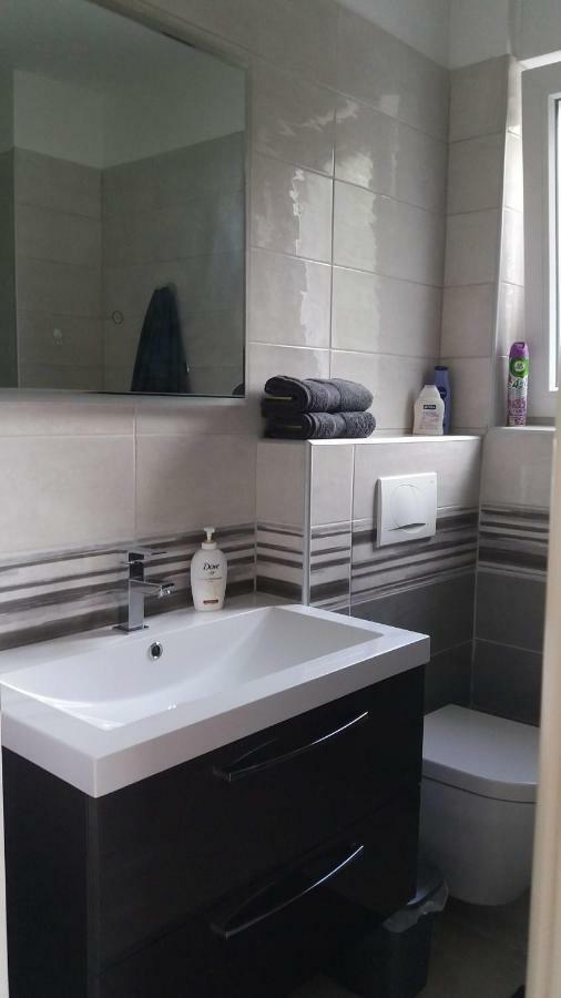 Studio Apartment Doris Πόρετς Εξωτερικό φωτογραφία